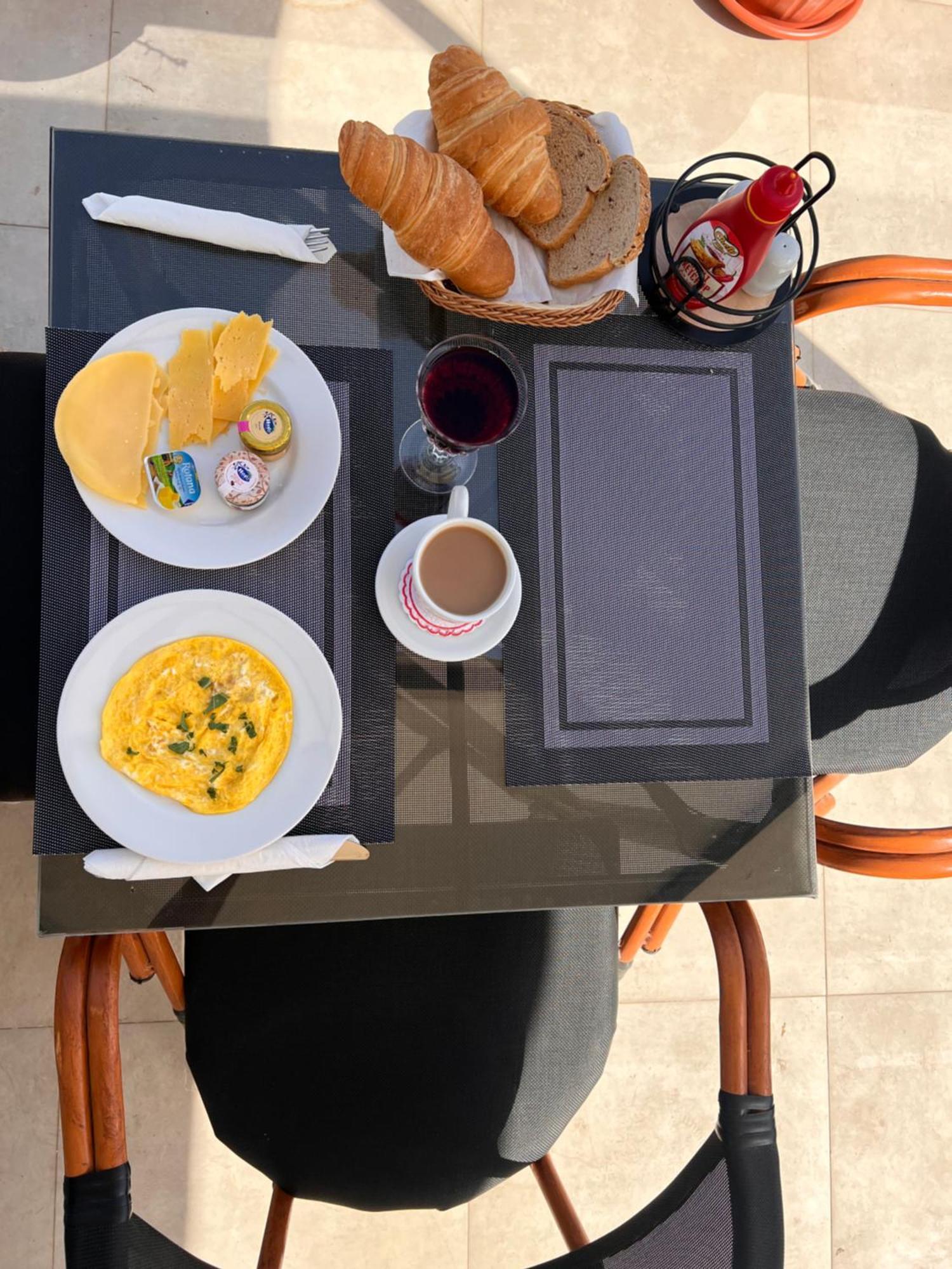 Dream Inn Pyramids View Kafrat al Jabal Екстер'єр фото