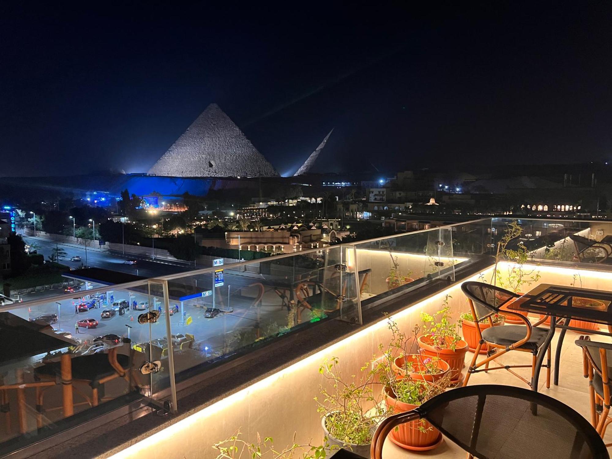 Dream Inn Pyramids View Kafrat al Jabal Екстер'єр фото