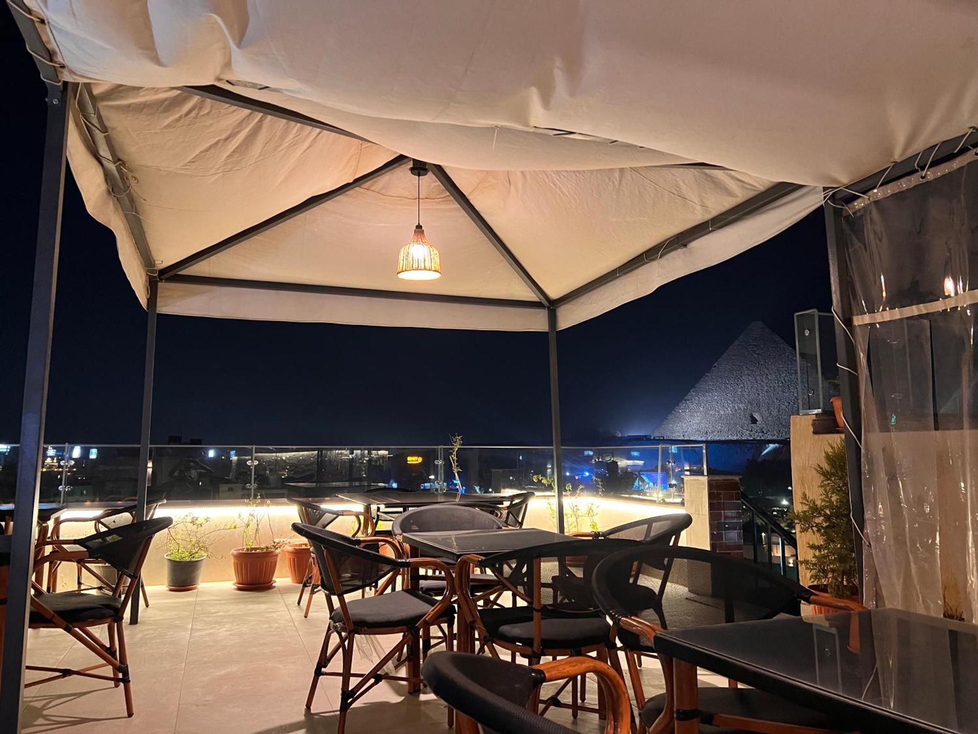 Dream Inn Pyramids View Kafrat al Jabal Екстер'єр фото
